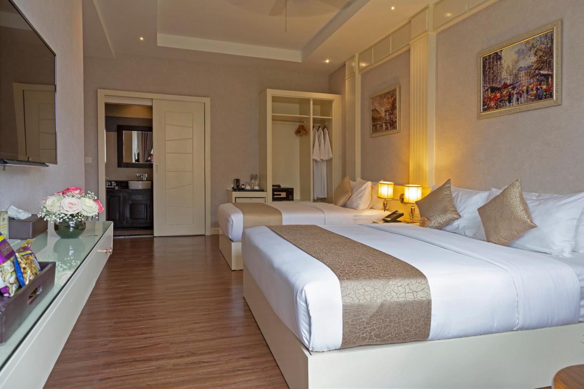 Anik Boutique Hotel Phnom Penh Exterior photo