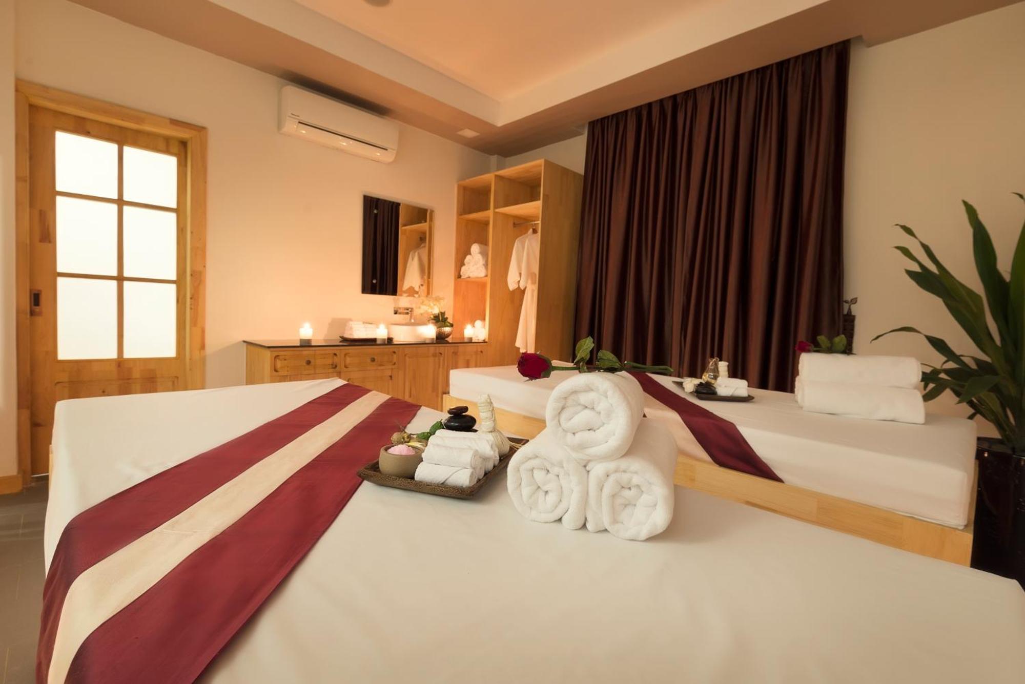 Anik Boutique Hotel Phnom Penh Exterior photo